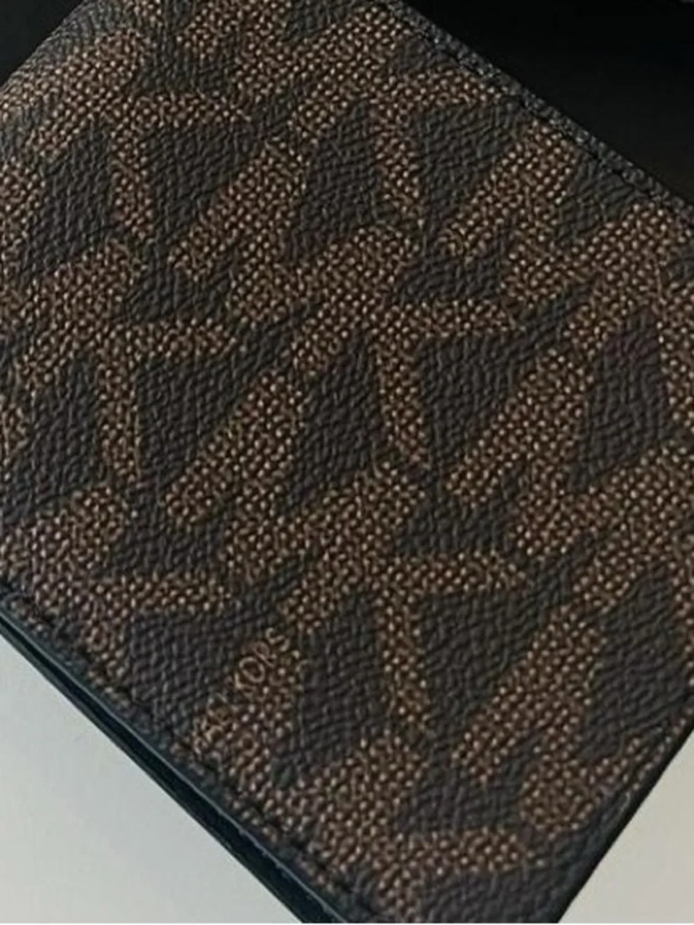 NWT 100% Authentic Michael Kors Brown Monogram Slim Wallet Billfold Style Andy